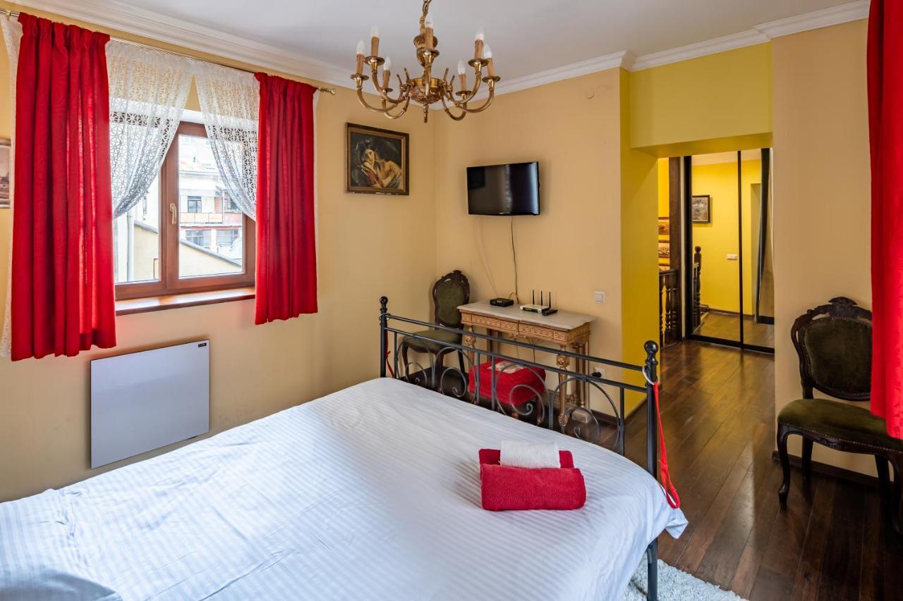 Bv Apartments Krakivska Lvov Exteriér fotografie